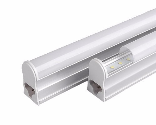 LISTON LED INTERCONECTABLE 11W T5 LUZ DIA   840MM   CONEC HASTA 8 LISTONES