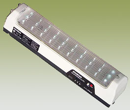 [182958] LUZ EMERGENCIA AUTONOMA 30 LEDS  BAT LITIO 0.9Ah 3/6HS